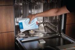 Dishwasher Salt, 1.5G (3.3 Lb)<Miele Best