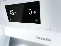 F 2412 Sf<Miele New