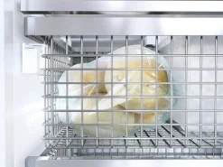 F 2672 Vi<Miele Store