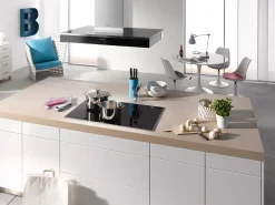 Km 6370<Miele Store