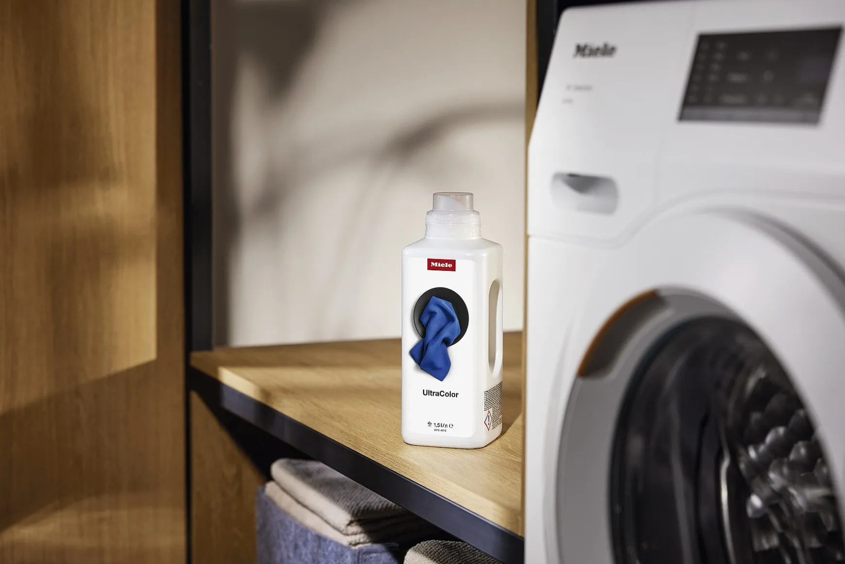 Ultracolor Liquid Detergent 1.5 L<Miele Online